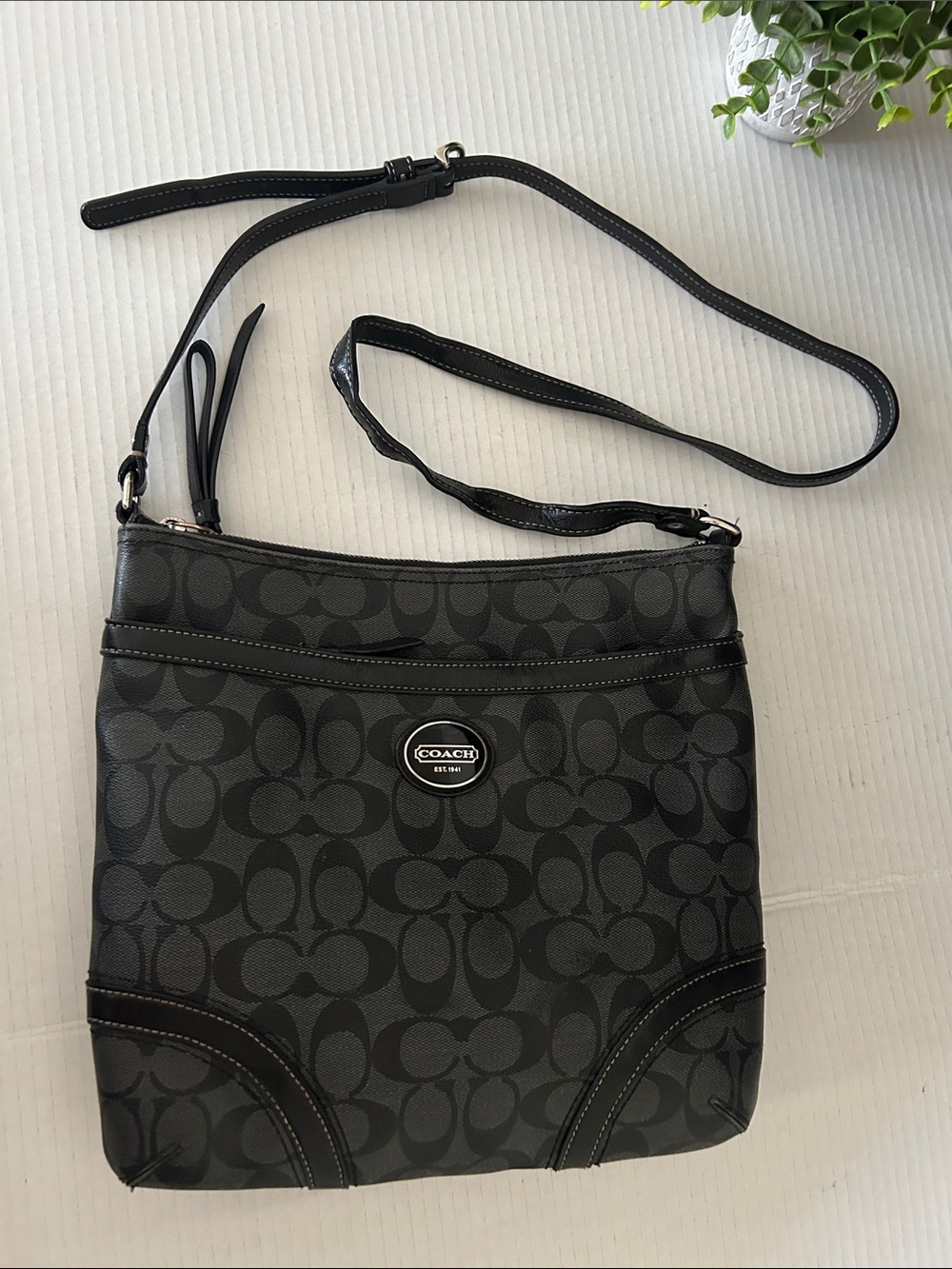 Coach Black/Charcoal Signature Crossbody Bag - Picture 14 of 14